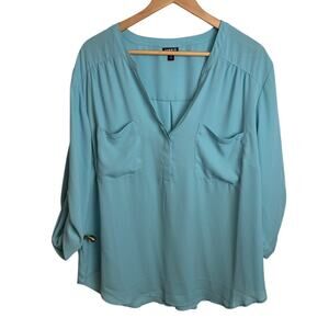 Torrid Harper Blouse Sz 3 Aqua Blue Roll Tab Sleeve V-Neck Pocket Top Plus Size